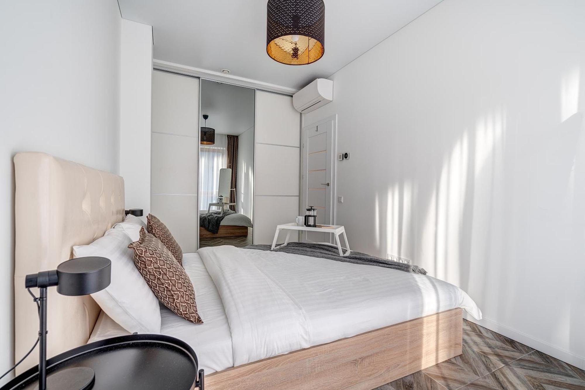 Cohost I New Basteja Life Apartments W-Garage Prkg & Self Check-In VNO Værelse billede